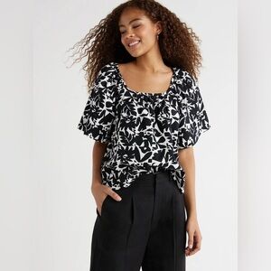 Black & White Floral Abstract Puff-Sleeve Square Neck Blouse